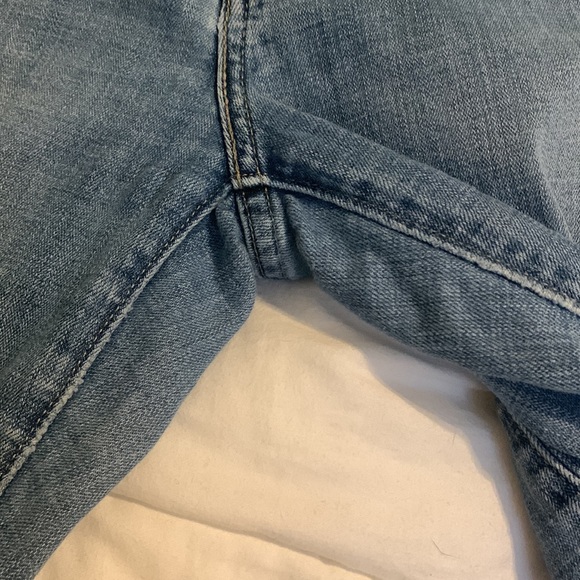 LEVI’S CLASSIC STRAIGHT JEANS - Picture 5 of 9